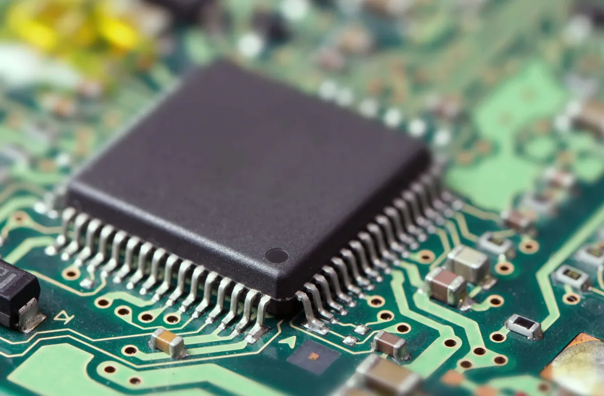 Teknologi Tanpa Komplikasi: Rizqo Ic Computer, Solusi Cepat di Kroya